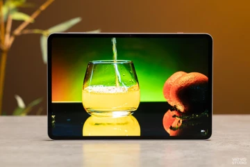 Vivo готовит первый компактный планшет с OLED-экраном