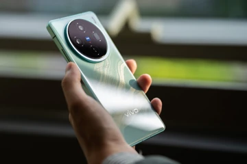 Vivo X100s и X100s Pro уже красуются на студийных фото