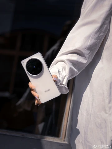 Vivo X300 Ultra замечен в базе регулятора