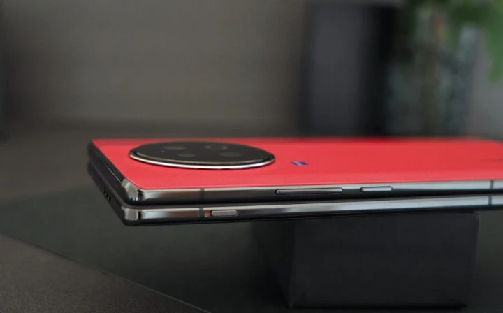 Vivo X Fold 3 будет тонким и лёгким без ущерба для камер: подробности