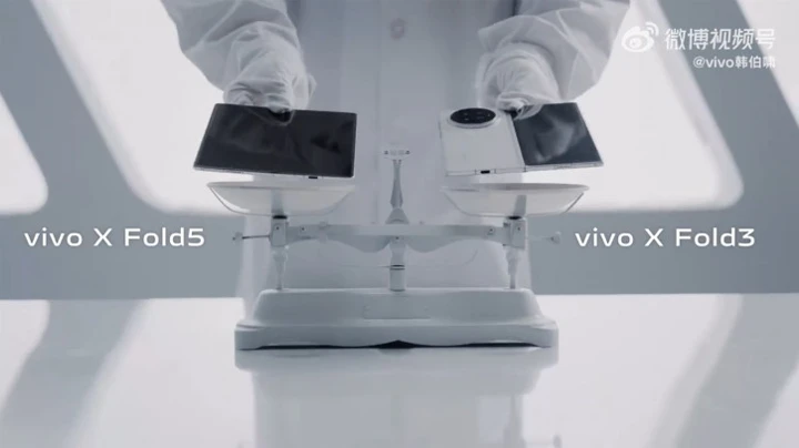 Vivo X Fold 5 показали вживую и сравнили с Vivo X Fold 3 (видео)
