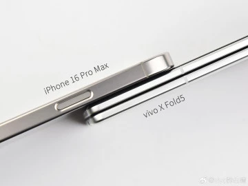 Vivo X Fold 5 сравнили с iPhone 16 Pro Max: инженерное чудо?