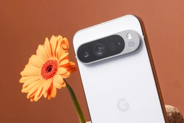 Владельцы Pixel 9 Pro XL жалуются на "слепые" зоны в углах тачскрина