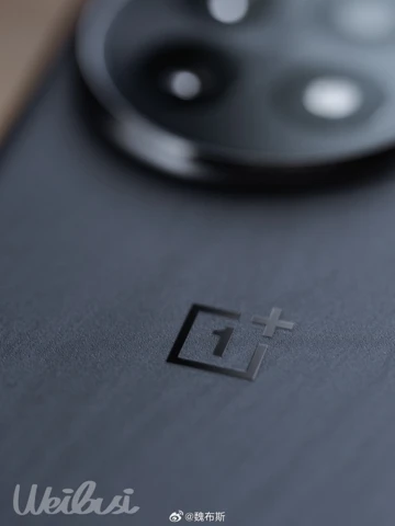 Все расцветки и наборы памяти OnePlus 15: без сюрпризов не обойдётся