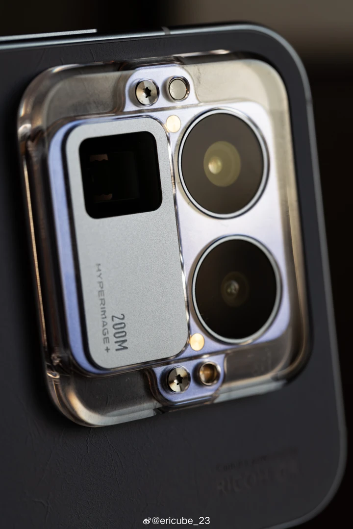 Все секреты камер Realme GT 8 Pro раскрыты тизером до анонса