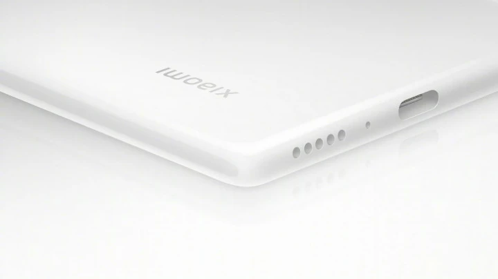 Xiaomi Mix 5? Компания готовит первый бескнопочный флагман