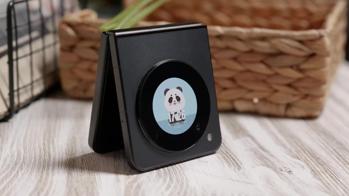 Обзор Nubia Flip: раскладушка за копейки