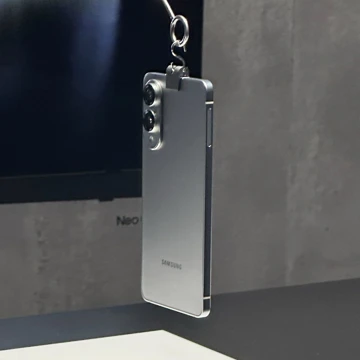 Samsung признала провал S25 Edge и не спешит разрабатывать S26 Edge и TriFold 2