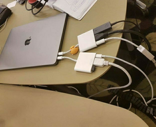 Apple: «USB Type-C убьёт инновации!» или как Евросоюз стандарт внедрял