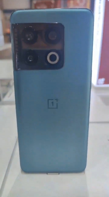 OnePlus 10 Pro       