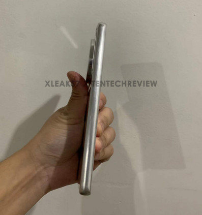 :  Xiaomi 12 Ultra      