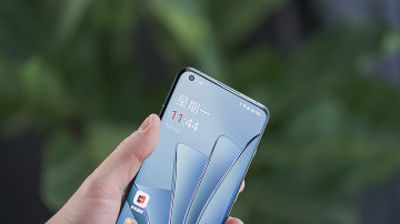    OnePlus 10 Pro    OnePlus 9 Pro