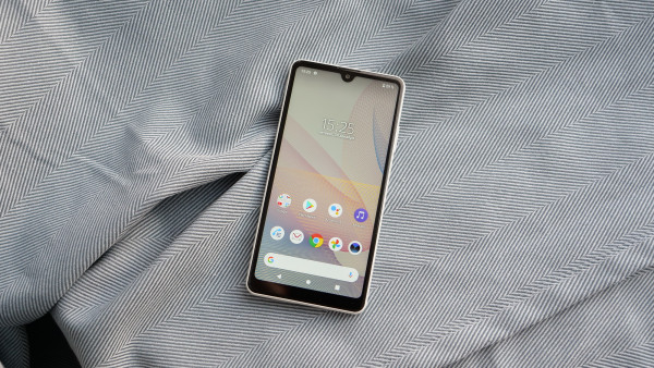  Sony Xperia Ace 2:   