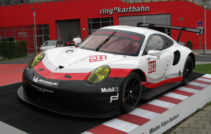 Honor Magic 6 RSR - предполагаемая спецверсия Porsche Design