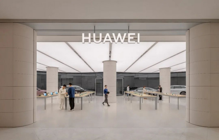 Возвращение короля: Huawei открыла флагманский магазин в Пекине