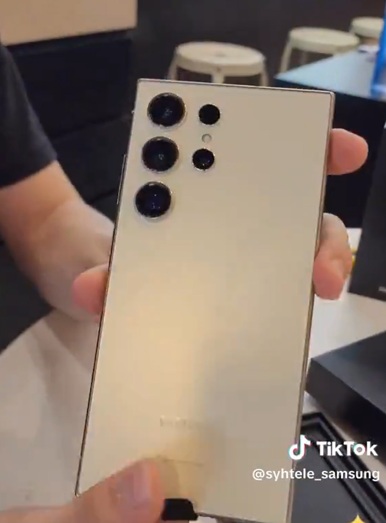 Видеораспаковка Samsung Galaxy S24 Ultra во всех цветах до анонса