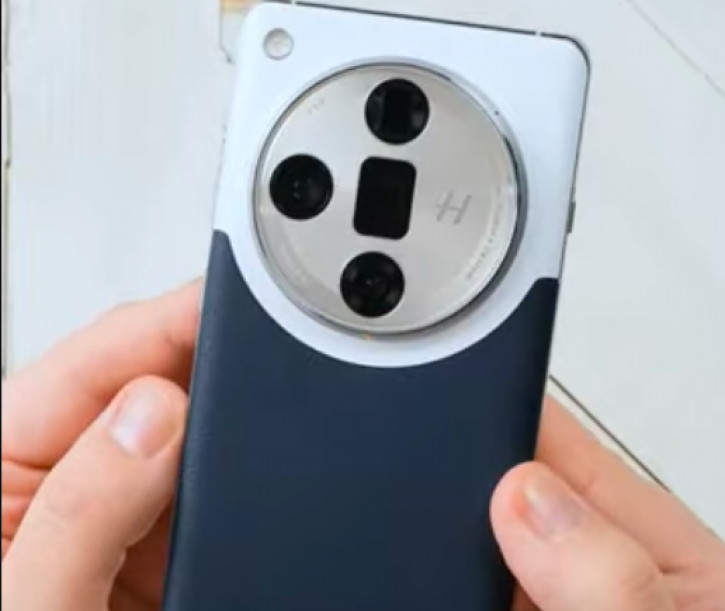 ВИДЕО: распаковка OPPO Find X7 Ultra - сверхкамерофона в коже