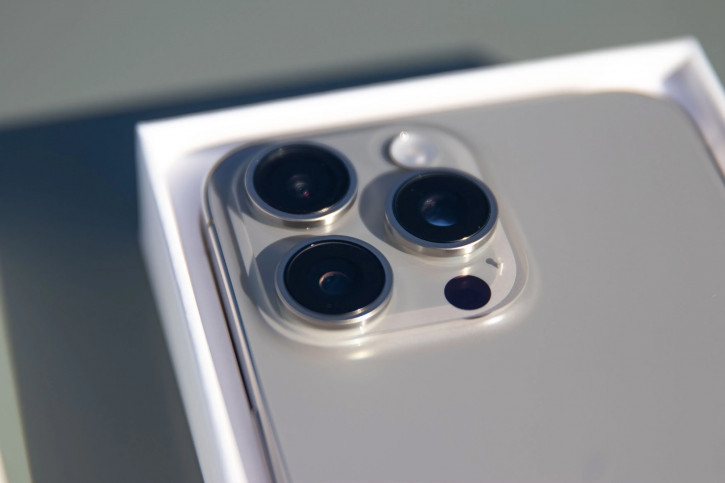 Новые секреты камер iPhone 16 Pro Max и ждать ли 120 Гц в iPhone 16
