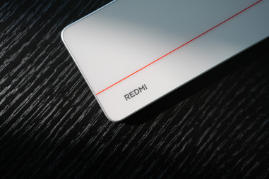 Xiaomi Redmi Turbo 4 во всех цветах на подборке живых фото