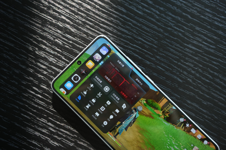 Xiaomi Redmi Turbo 4 во всех цветах на подборке живых фото