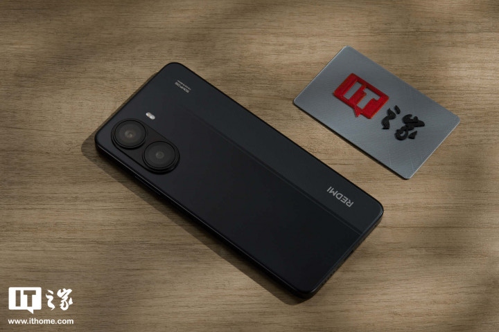 Xiaomi Redmi Turbo 4 во всех цветах на подборке живых фото