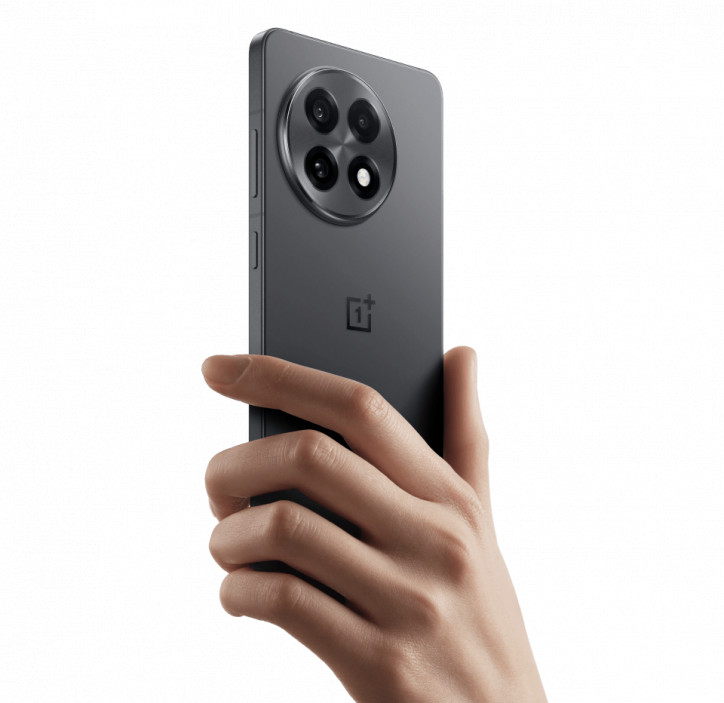  OnePlus 13R -  Ace 5   ,   