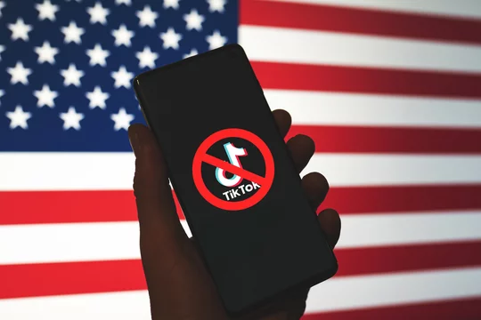  TikTok          911
