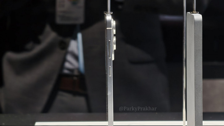    Samsung Galaxy S25 Edge