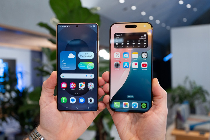Galaxy S25 Ultra     S24 Ultra  iPhone 16 Pro Max