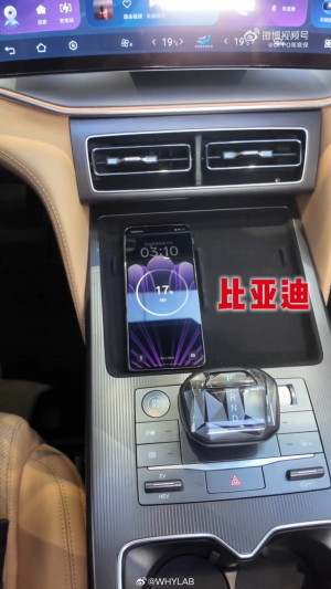   OPPO Find N5      9 