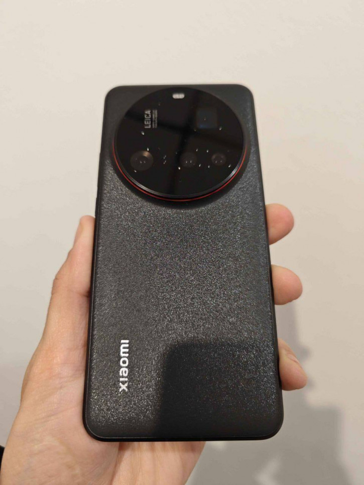    Xiaomi 15 Ultra:   -?
