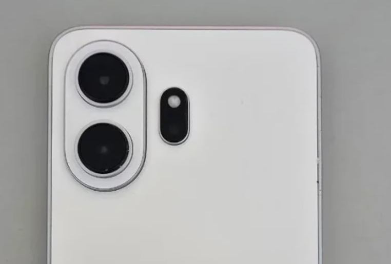 TCL NxtPaper 70 Pro: характеристики и живые фото