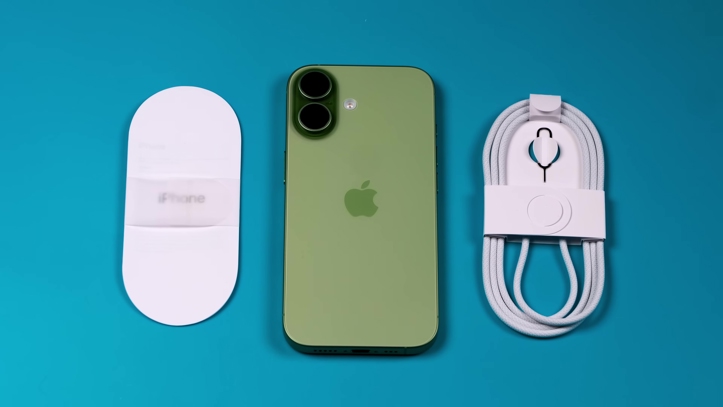 Обзор iPhone 17: смартфон года?