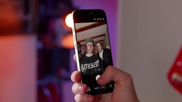 Обзор iPhone 17: смартфон года?