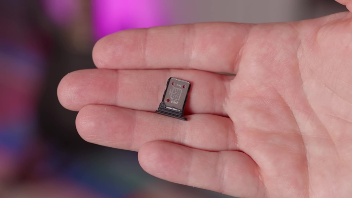 Обзор OnePlus 15R: флагман за копейки