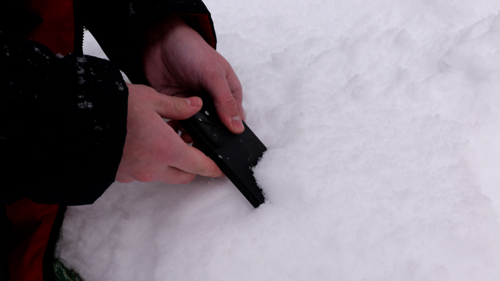 16 отличий OnePlus 15 и OnePlus 15R: сэкономить или переплатить?