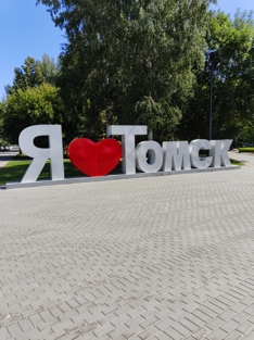 Обзор Redmi K Pad: победил Lenovo Legion Y700 Gen 4? 