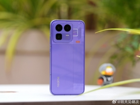 Realme Neo 8 во всех цветах уже красуется на студийных фото