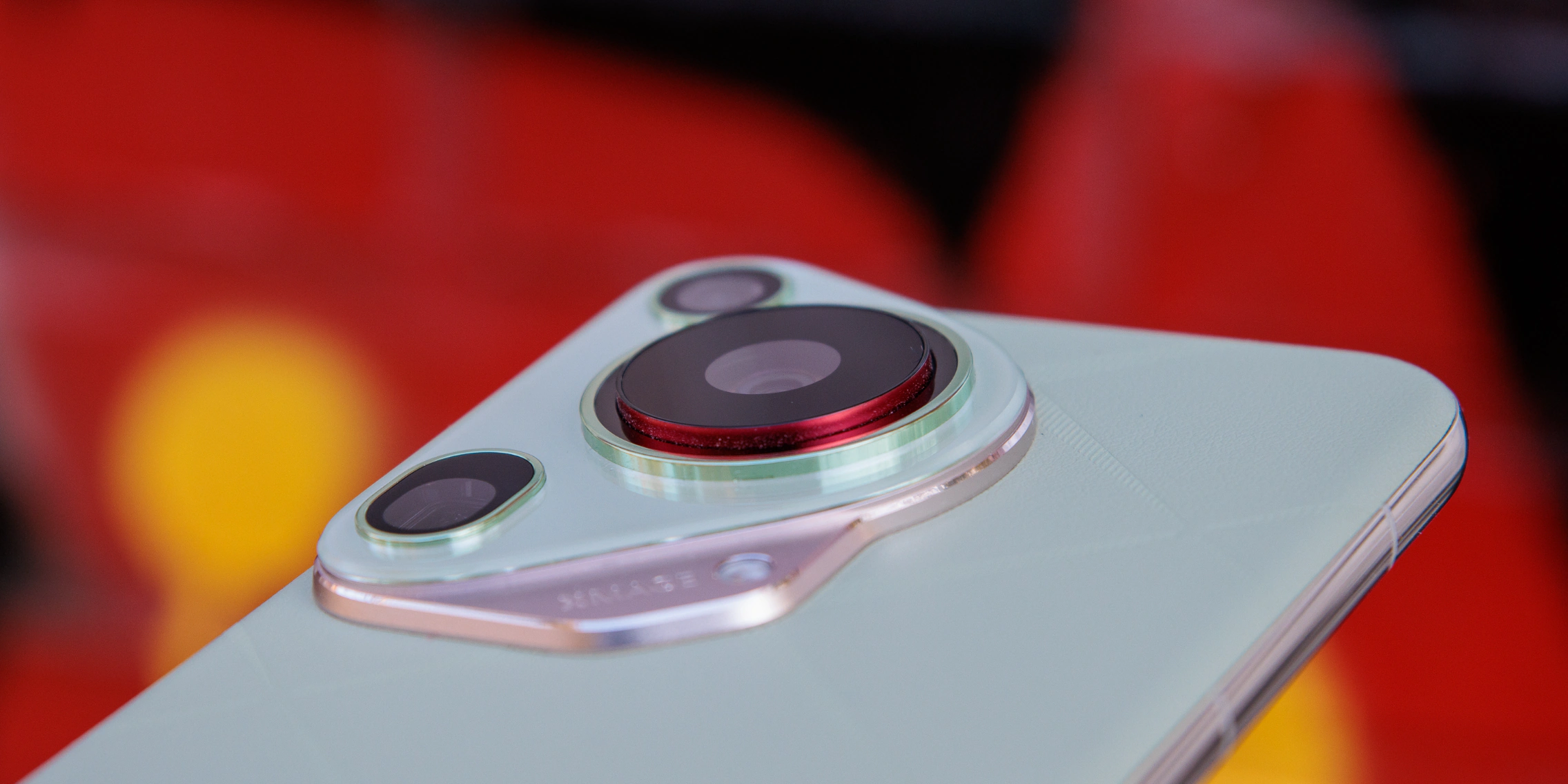 Ещё один ведущий бренд готовит флагман с 10-кратным перископом