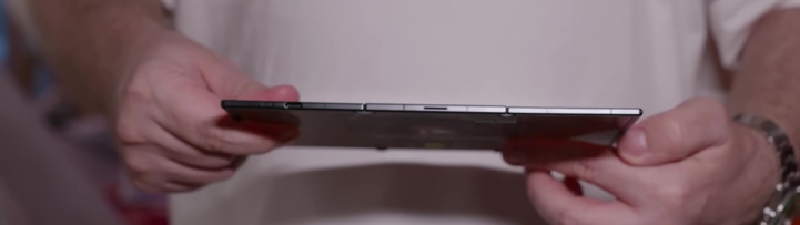 Обзор Samsung Galaxy Z TriFold: один девайс для всех задач?