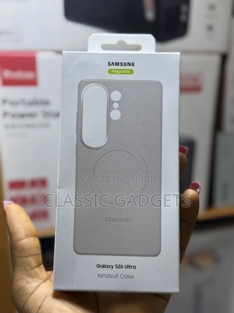 Фото чехлов Samsung для Galaxy S26 слиты в Сеть за месяц до запуска