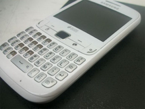 Samsung S3752