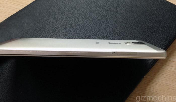 Mstar S700 Pro  Snapdragon 820  2K- ( )