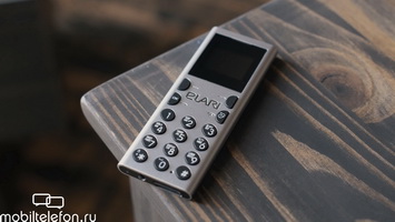  Elari NanoPhone C