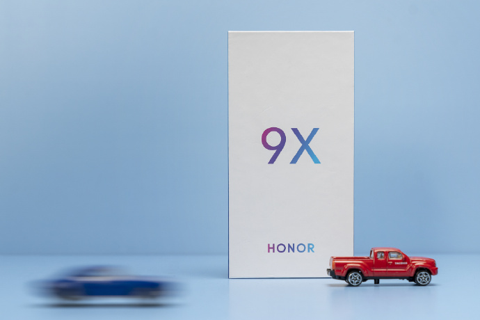  Honor 9X:     