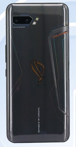 ASUS ROG Phone II с батареей 5800 мАч на фото со всех сторон