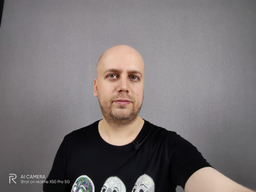  Realme X50 Pro:   
