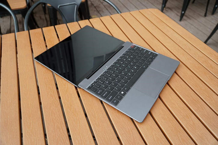 Акционная цена на Chuwi CoreBook Pro - полноформатный ноутбук с QHD