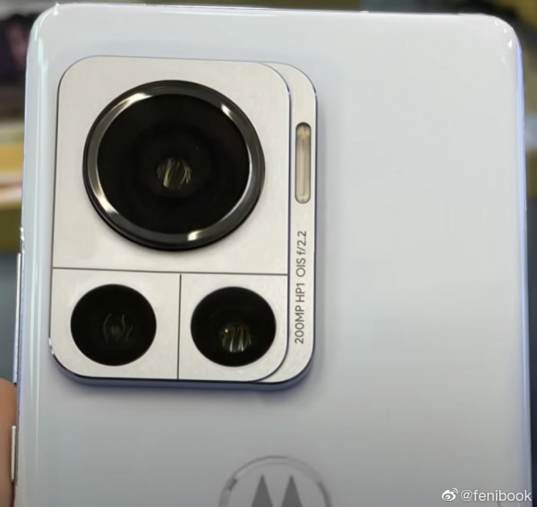 Международный ценник и нейминг камерофона Motorola Edge X30 Pro