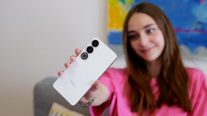  Meizu 21 Note:   
